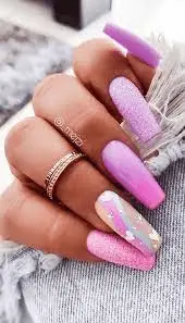 Ombre-Nail-Art-Ideas-For-Everyone-5