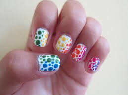 Ombre-Nail-Art-with-Dots-4