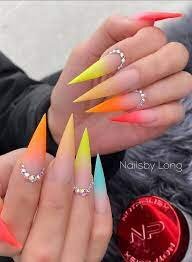 Ombre-Pointed-Nail-Shapes-8