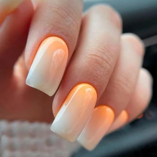 Ombre-Squoval-Nails-3