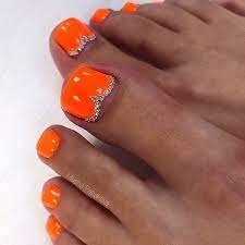 Orange-Hues-For-Toe-Nails-3