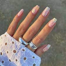 Pastel-Floral-Summer-Nails-3