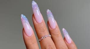 Pastel-Ombre-Dewdrop-Nails-5