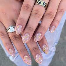 Pastel-Polka-Dot-Wedding-Nail-Design-2