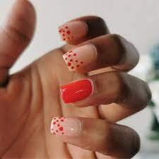 Pastel-Polka-Dot-Wedding-Nail-Design-3