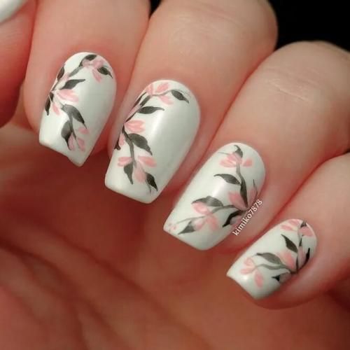 Peach-Accents-For-Your-Nails-2