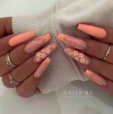 Peach-Accents-For-Your-Nails-8