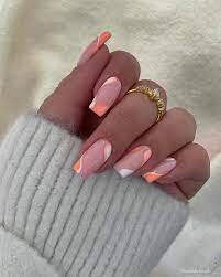 Peach-And-White-Nails-7