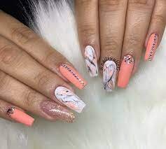 Peach-And-White-Nails-8