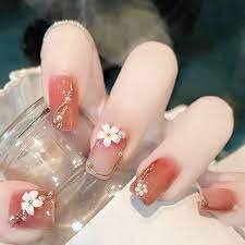 Peach-Color-Nails-with-Floral-Art-8