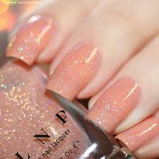 Peach-Nails-With-Glitter-10