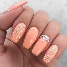 Peach-Nails-With-Glitter-4