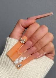 Peach-Nails-With-Rhinestones-10