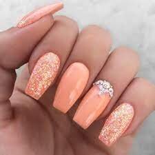 Peachy-Summer-Nails-2