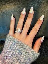 Pearl-Long-Nails-2