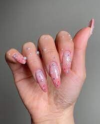 Pearl-Long-Nails-4