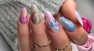 Perfect-Marble-Stone-Nail-Designs-5