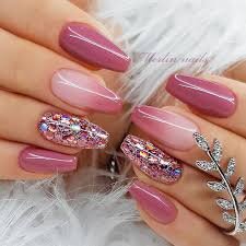 Pink-Glitter-Wedding-Nail-Idea-7