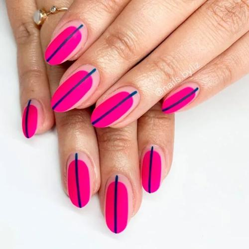 Pink-Nails-And-Geometry-2