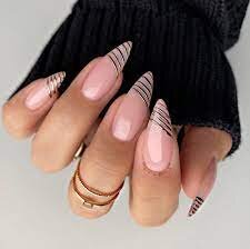 Pink-and-Black-Wedding-Nail-Idea-3