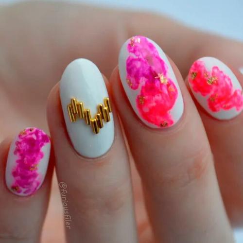 Pink-and-White-Nail-Designs-2