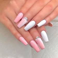 Pink-and-White-Ombre-Nails-6
