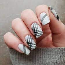 Plaid-Nails-In-The-Trend-8