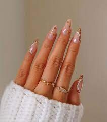 Pointy-Nails-Designs-for-Everyday-5