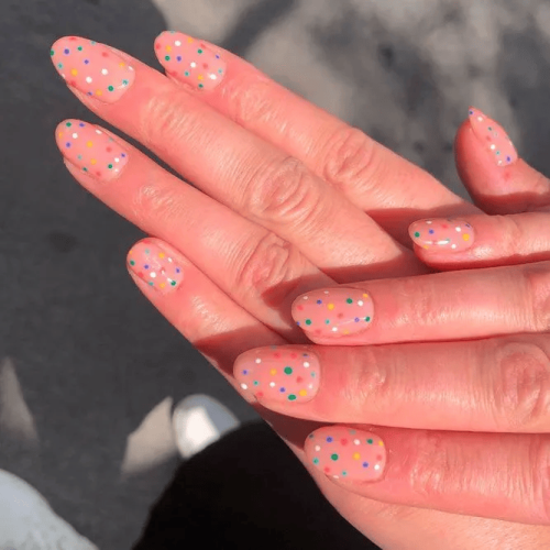 Polka-Dots-Art-For-Easter-Nails-2