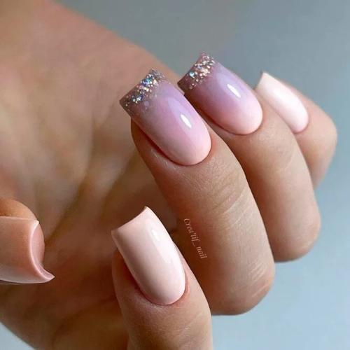 Popular-Wedding-Manicure-–-Glitter-Ombre-1