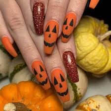 Pumpkins-For-Halloween-Nails-3