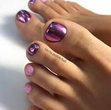 Purple-Pedicure-Temptation-7