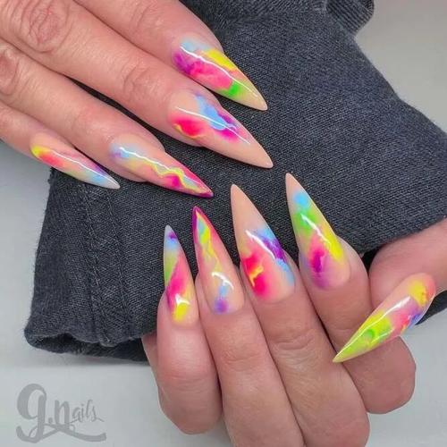 Rainbow-Nails-for-Spring-Break-4