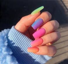 Rainbow-Nails-for-Spring-Break-9