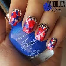 Red-Blue-Natural-Nails-2