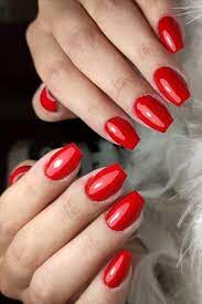 Red-Coffin-Short-Acrylic-Nails-2