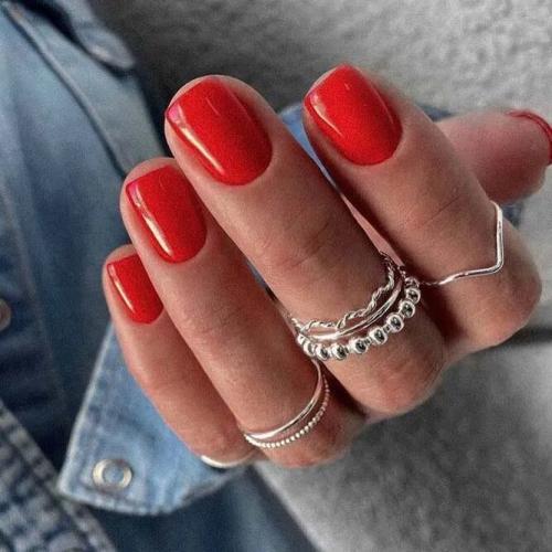 Red-Gel-Nails-1