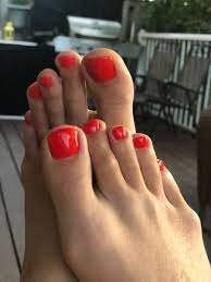 Red-Pedicure-2