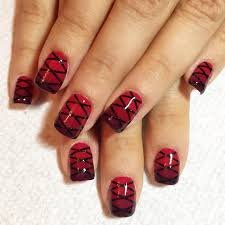 Red-and-Black-Nails-10 (1)