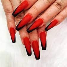 Red-and-Black-Nails-4 (1)