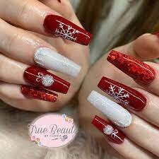 Red-and-White-for-Christmas-5