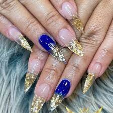 Regal-Gold-French-Tip-Nail-Art-4