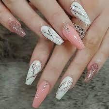 Rich-Branded-Luxury-Nails-Designs-5