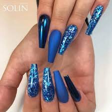 Royal-Blue-Coffin-Nails-5