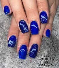 Royal-Blue-Ombre-Nails-2