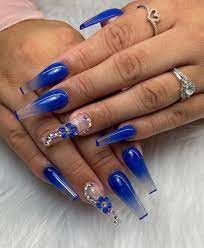 Royal-Blue-Ombre-Nails-3