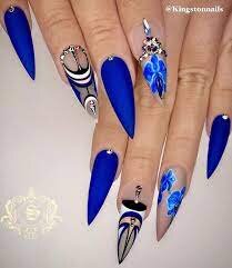 Royal-Blue-Stiletto-Nails-3