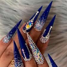 Royal-Blue-Stiletto-Nails-8