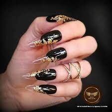 Royal-Nails-4