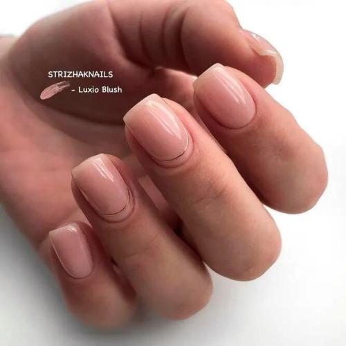 Ruffian-Accents-For-Squoval-Nails-3